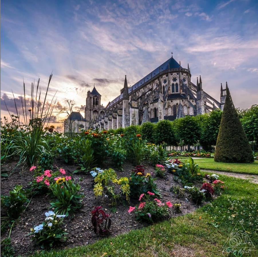 La Maison Dormoy - Maison De Ville - Coeur De Bourges Exterior foto